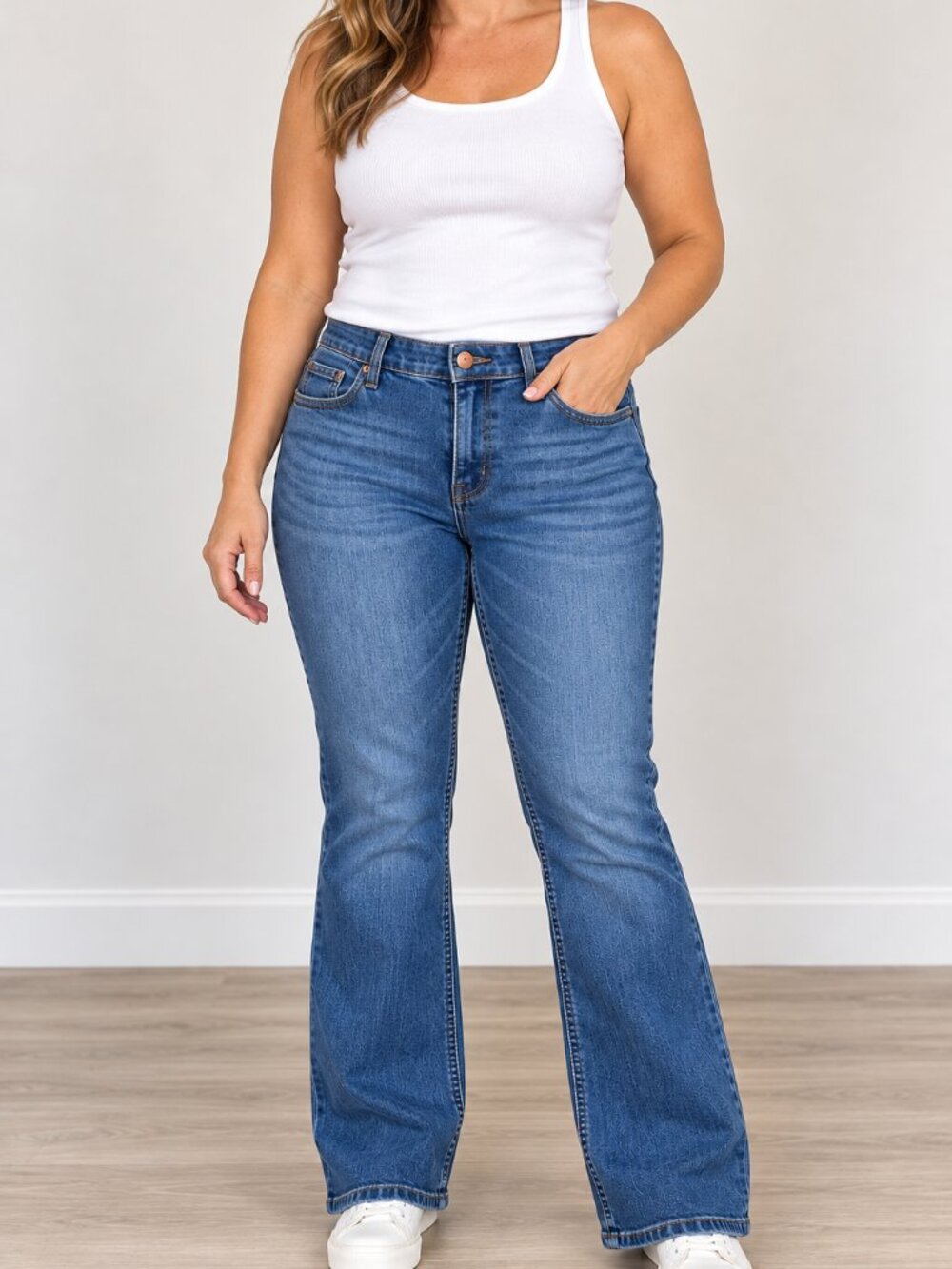 Levi Strauss Signature Mid Rise Bootcut Jeans Size 16